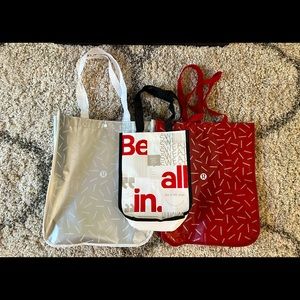 Lululemon Athletica Reusable Shopping bags